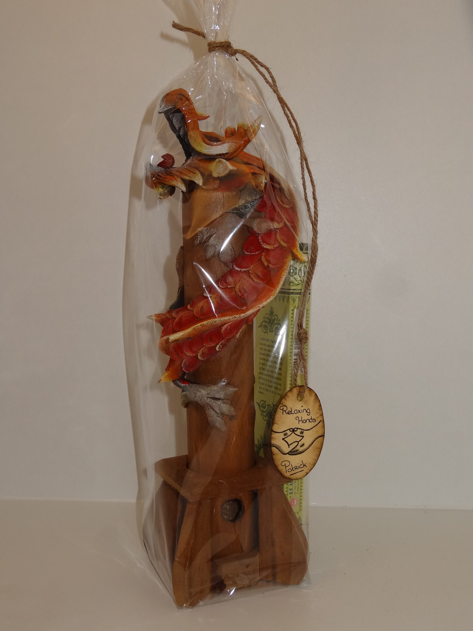 RodeDraakWierookbranderMetAyurvedicNagChampaAlsKado