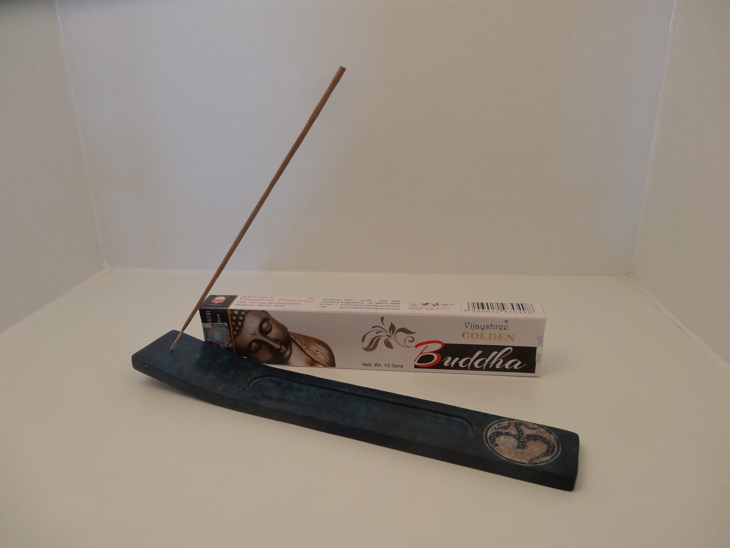 Wierookhouder Ohm met wierook Golden Bouddha Wierookhouder Ohm met wierook Golden Bouddha