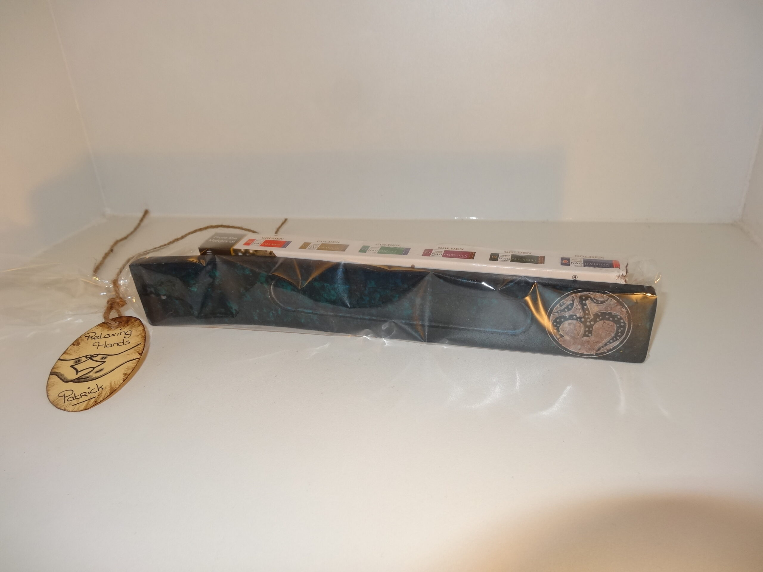 Wierookhouder Ohm met wierook Golden Bouddha Wierookhouder Ohm met wierook Golden Bouddha